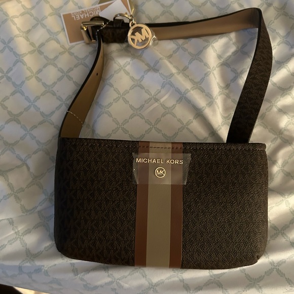 Michael kors brown logo belt bag with stripe small NWT - Picture 1 of 5
